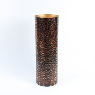 Høj vase i genbrugsaluminium